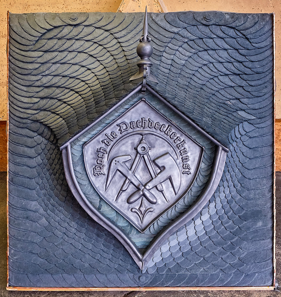 PRIOrnament201901 199a Dachdeckerlogo Blei